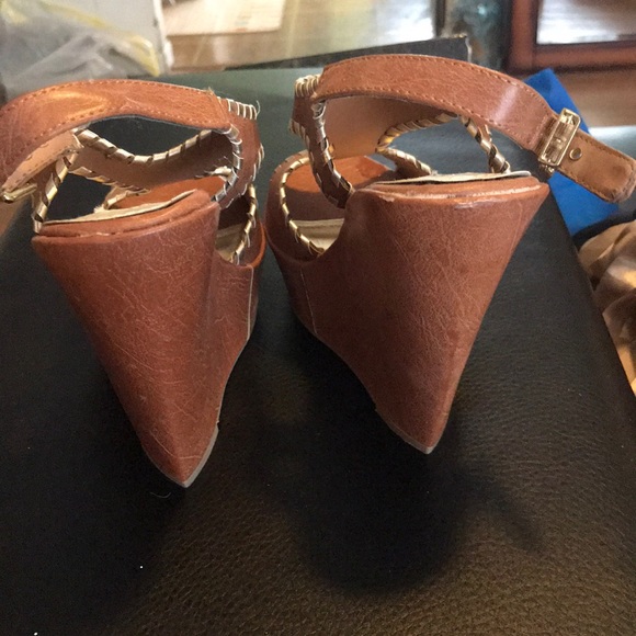 NEW cognac colored leather wedges - Picture 8 of 8